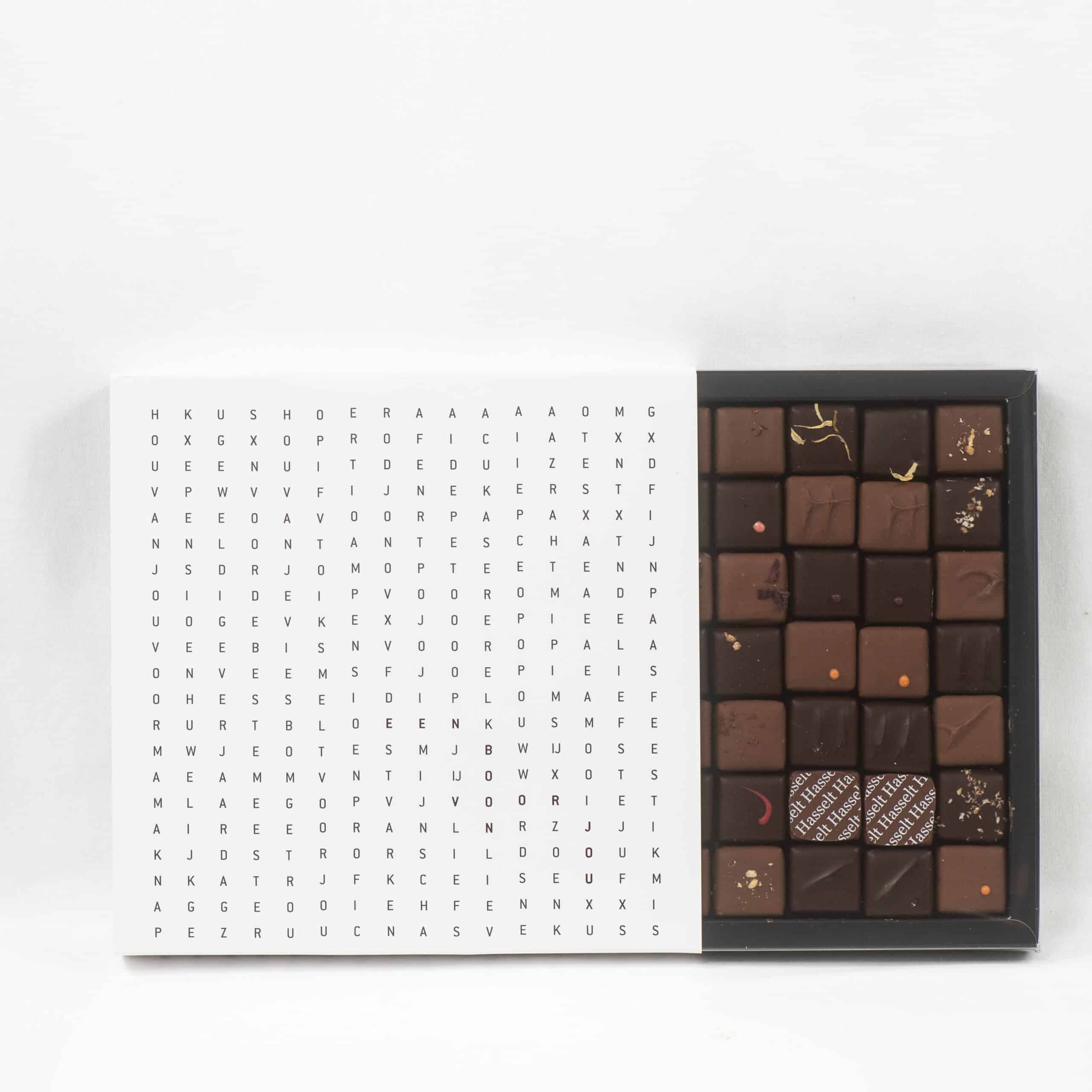 Luxedoos met 49 artisanale pralines